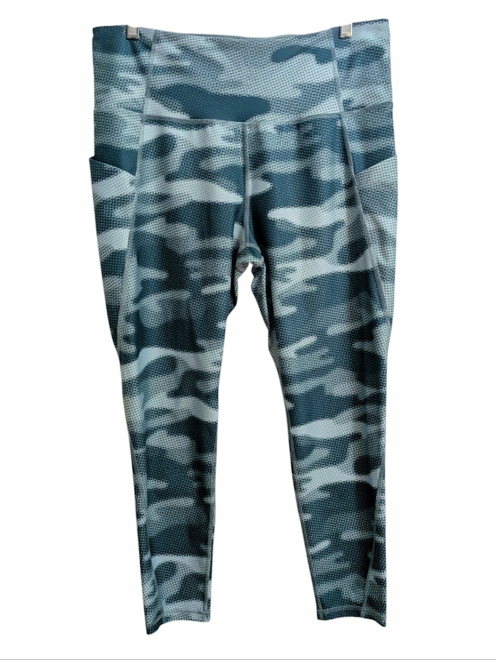 Xersion Green Camo Athletic 7/8 Leggings, High Rise, Pockets, XL